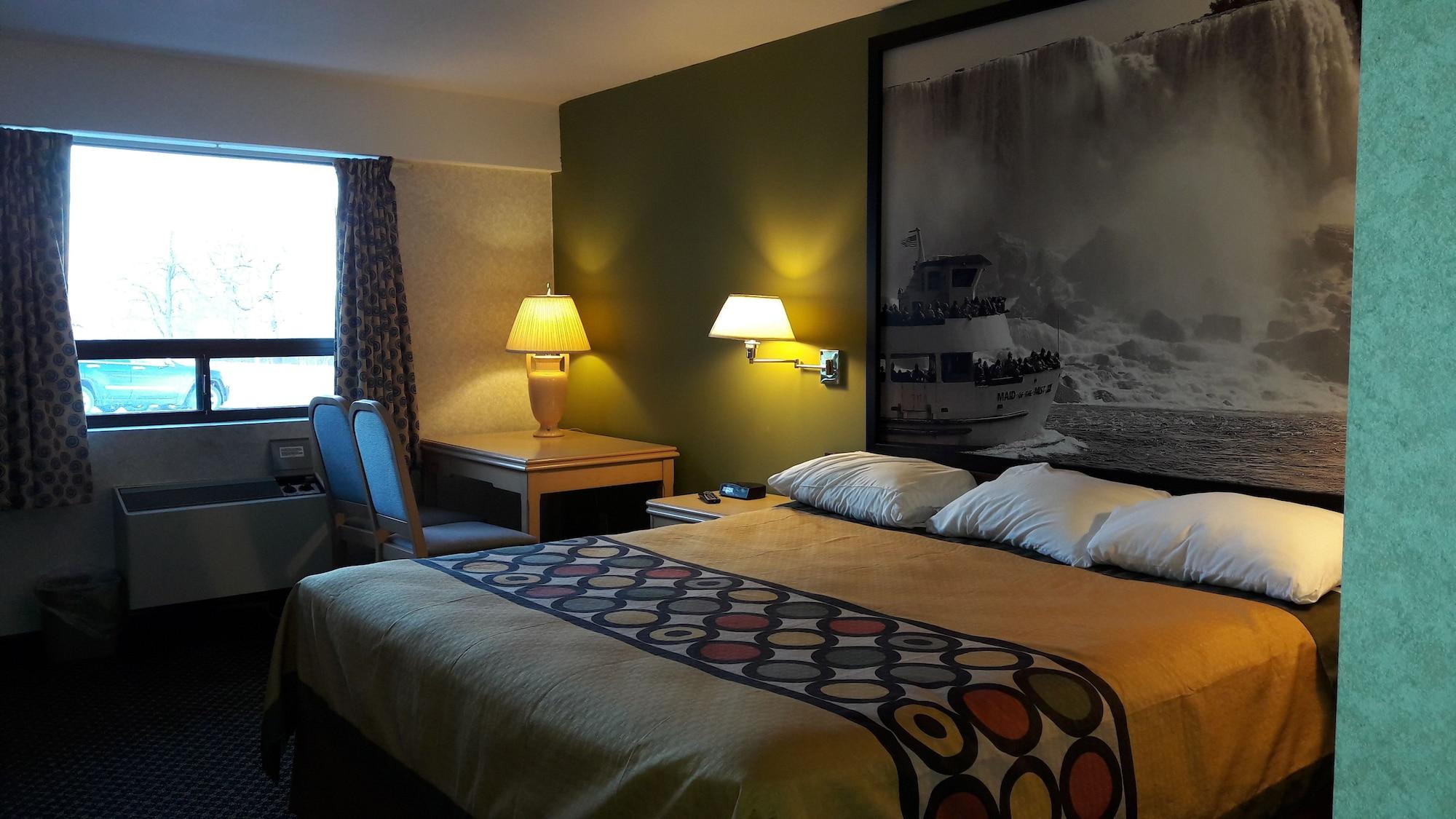 Super 8 By Wyndham Niagara Falls North Εξωτερικό φωτογραφία